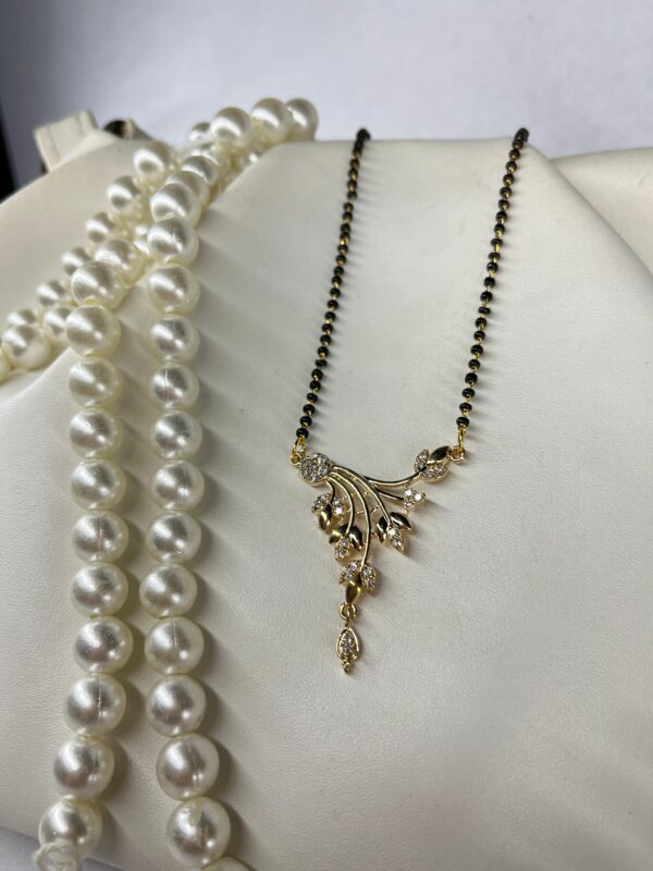 MANGALSUTRA   Classic black-beaded mangalsutra chain