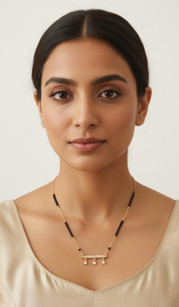 MANGALSUTRA Classic black-beaded mangalsutra chain